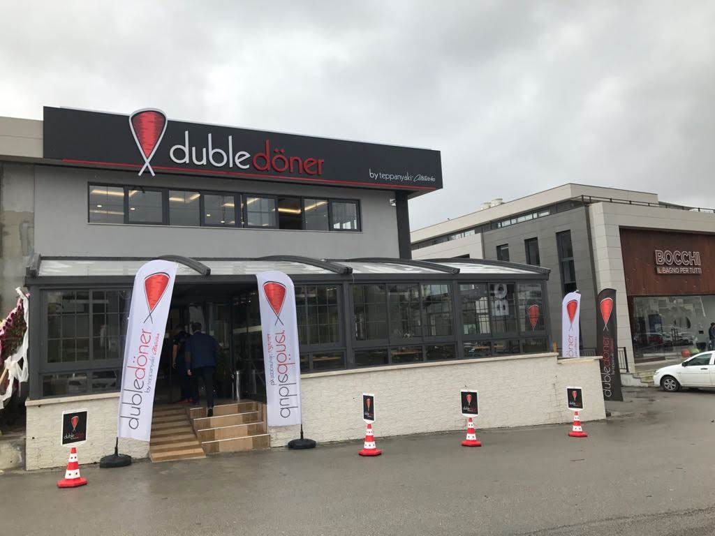 Mağaza cephesinde ışıklı kutu harf | Ankara Reklamcı tabela