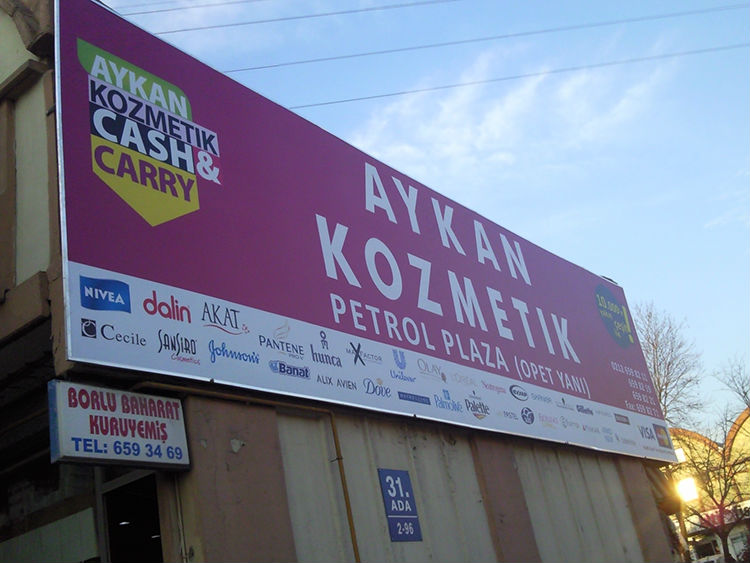 Dış mekanda germe yüz uygulaması | Ankara Reklamcı tabela
